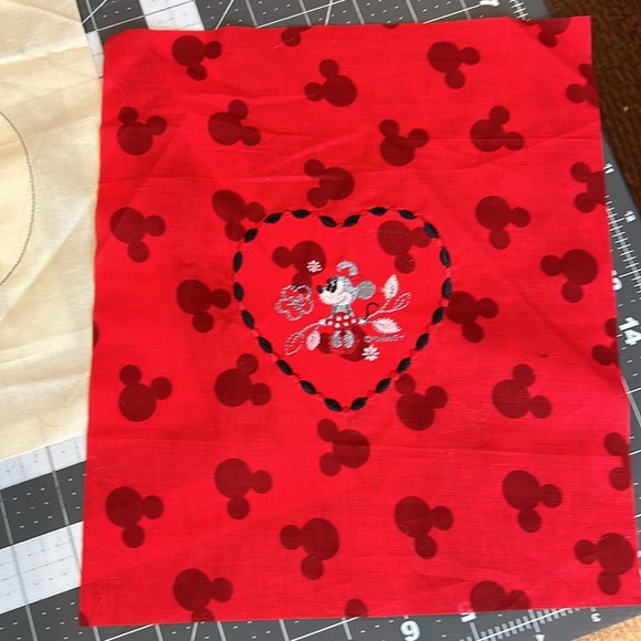 Embroidery pieces - 3 pieces - great for adding to quilts or projects - Picture 4 of 4